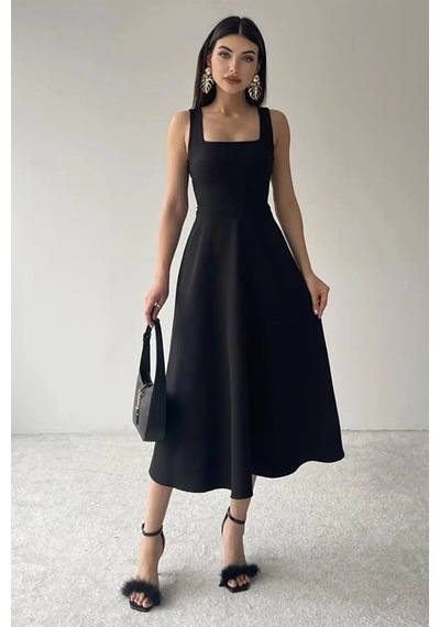 Unika Boutique Kadın Siyah Kare Yaka Askılı Uzun Siyah Elbise Karesiyah