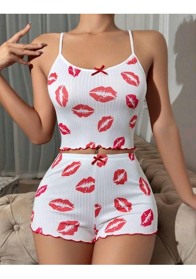 Motto10 Butik Kadın Beyaz Dudak Desenli Seksi Gecelik Takım 5021