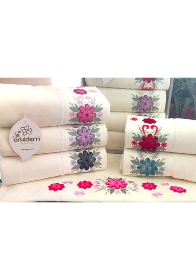6.lı Set Annem 50x90 Cm. Özel Tafting Nakışlı Kadife Doku Çeyizlik Lüks Havlu Seti Beyaz Renkli