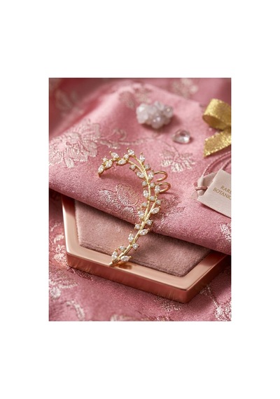 Premium Gold Renk Zirkon Taşlı Ear Cuff Sarmaşık Yaprak Model Kıkırdak Kelepçe Kadın Bijuteri Küpe Altın