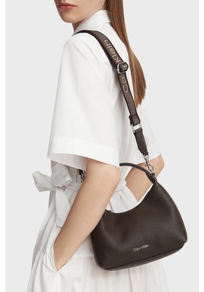 Calvin Klein Logolu Çıkarılabilir Askılı Çanta Lv04f3892gbal Kadın Çanta Lv04f3892g Bal Kahve