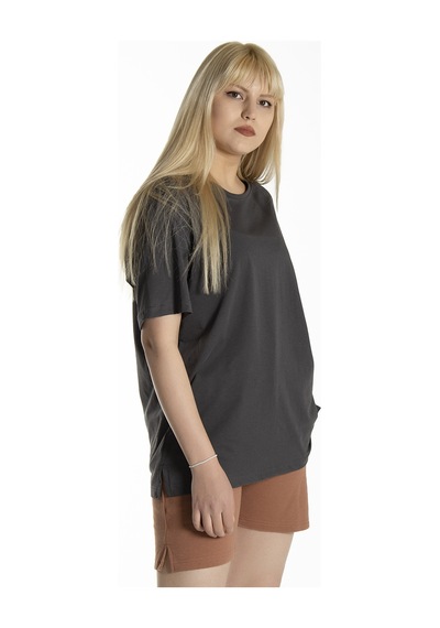 Kadın Antrasit Basic Bisiklet Yaka Oversize Pamuklu T-shirt Antrasit Kadın Antrasit Basic Bisiklet Yaka Oversize Pamuklu T-shirt Antrasit