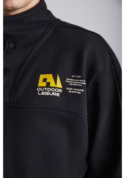 Grımelange Galıcıa Erkek Diagonel Kumaşlı Dik Yakalı Çıtçıt Kapamalı Baskılı Siyah Sweatshirt