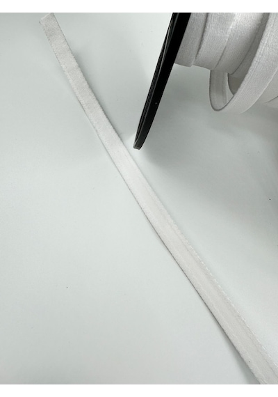 Paşateks 1 Cm Balen Tüneli 5 Metre Sütyen Teli İçine Yerleştirilip Sütyene Dikilir. -siyah