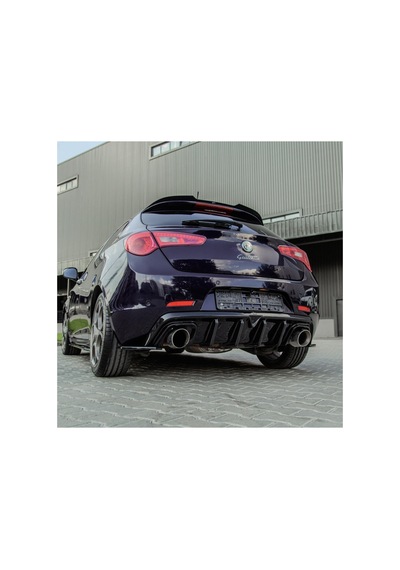 Alfa Romeo Giulietta Arka Difüzör & Flap Seti Sportif Tampon Altı Tasarım & Agresif Görünüm