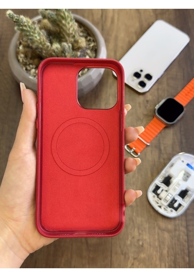 Apple iPhone 15 Pro Max Uyumlu Kadife Yüzeyli Magsafe Uyumlu Premium Kılıf Soocase691 Kırmızı
