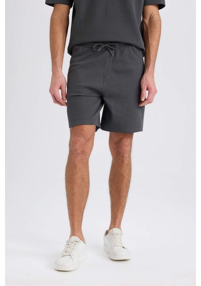 DeFacto Regular Fit Düz Paça Cepli Basic Düz Şort B8792AX25SMAR104
