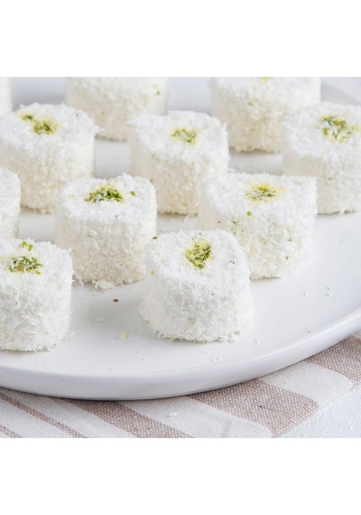 Bulutlar Kuruyemiş Antep Fıstıklı Sultan Lokum 2000 Gr