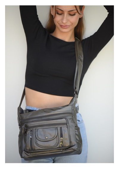 Jara Bag Pera Kadın Çapraz Çanta Yumuşak Dokulu, 7 Bölmeli Ve Geniş Kullanım Alanı Gümüş