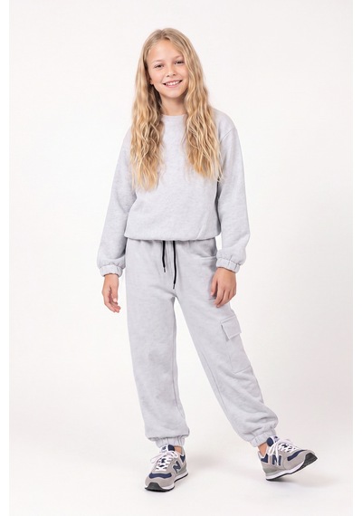 Fyk Kids 3 İplik Kız Çocuk Düz Kısa Bel Sweatshirt Bisiklet Yaka Eşofman Takımı Gri Fyk Kids 3 İplik Kız Çocuk Düz Kısa Bel Sweatshirt Bisiklet Yaka Eşofman Takımı Gri