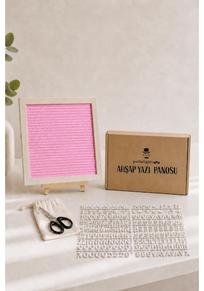 Woodart Premium Letter Board Seti, Pudra Pembe Keçe Yüzeyli Doğal Çam Ahşap Yazı Panosu Şövale Standlı Dekoratif Set