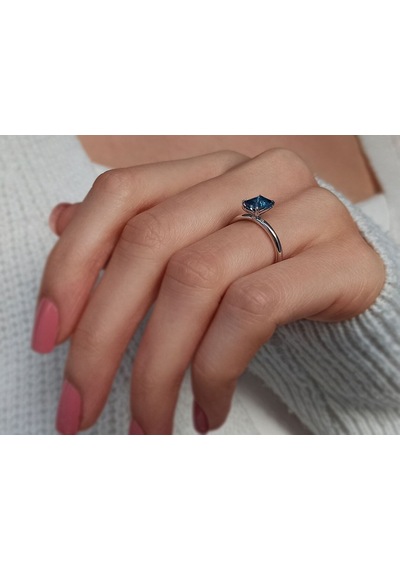 Sirius Oktagon Kesim London Blue Topaz Tektaş Yüzük 0831R0025