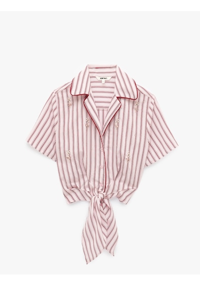 Koton Koton X Melis Ağazat - Kısa Kollu Önden Bağlamalı Taş İşlemeli Çizgili Crop Gömlek Pınk Strıpe 6sak60388pw Pembe Çizgili Koton Koton X Melis Ağazat - Kısa Kollu Önden Bağlamalı Taş İşlemeli Çizgili Crop Gömlek Pınk Strıpe 6sak60388pw Pembe Çizgili