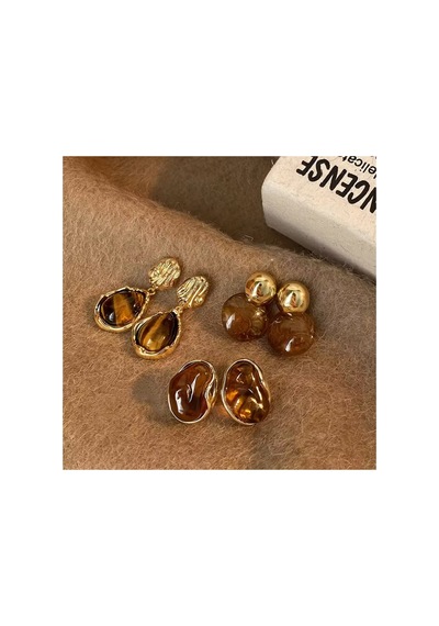 Electra Model 3'lü Set Amber Taş Görünümlü Vintage Gold Küpe Kombini Çok Renkli