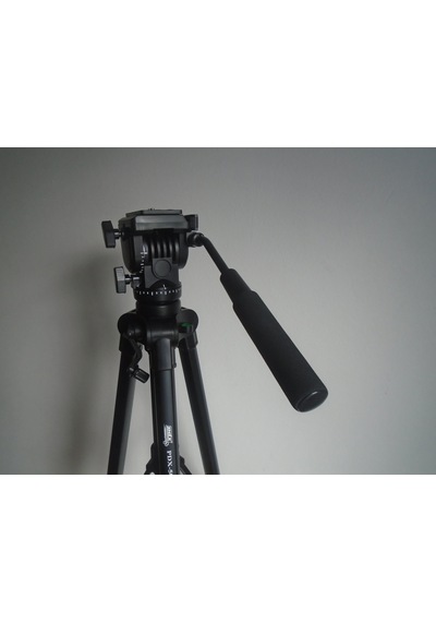 Panasonic Kamera Tripodu