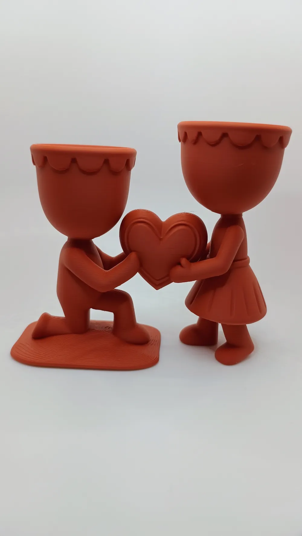 Kalpli Çift Figürlü Saksı - Dekor Saksı 13.5x10.5cm