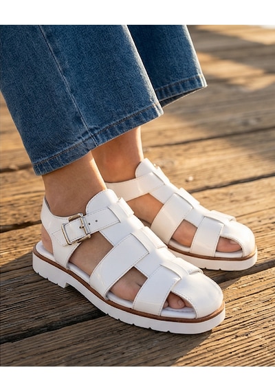 Futsishoes Jasper Beyaz Hakiki Deri Toka Detaylı Kadın Sandalet