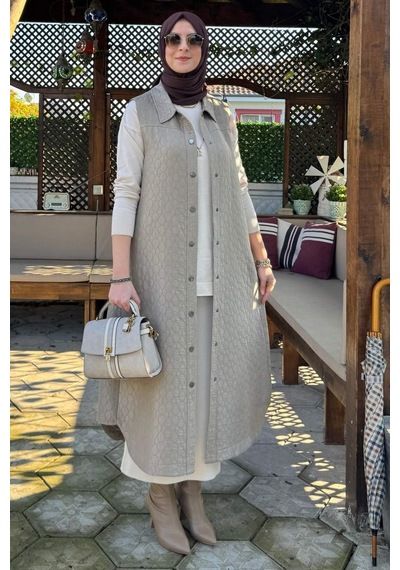 Rabia Şamlı Safir Kapitone Yelek Vizon Normal