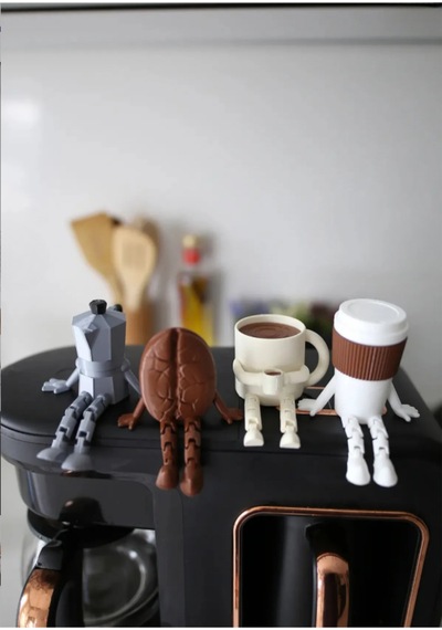 3dprototürk 4'lü Ayaklı Kahve Seti Moka Pot Kahve Tanesi Çaydanlık Kahve Bardağı Hediyelik Çeyizlik