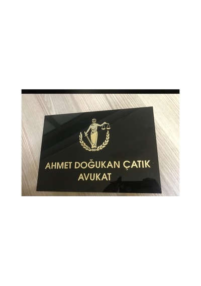 40x30 Cm Ebatlı Siyah Pleksi Üzeri Gold Pleksi İş Yeri Tabela Pano