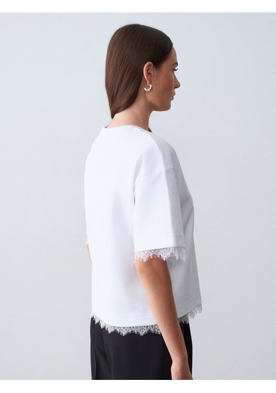 Dilvin 32826 Dantel Detaylı Kısa Kollu T-shirt-beyaz