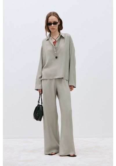 Suud Collection Gri Alessa Polo Yaka Tensel Bluz