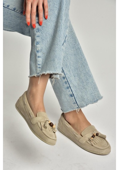 Fox Shoes Y602347002 Bej Süet Püsküllü Kadın Günlük Ayakkabı Bej