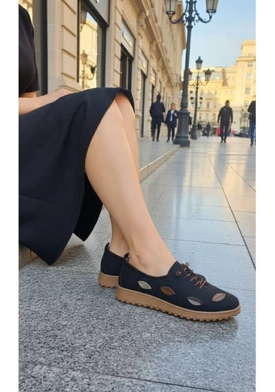 Geeta Ayakkabı Kadın Günlük Loafer Ayakkabı Çiçek Desenli Siyah