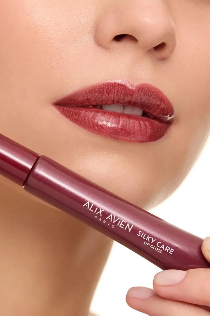 Alix Avien Dolgun Gürünüm Ve Nemlendirici Etkili Dudak Parlatıcısı Silky Care Lipgloss 310 Cherry Mauve