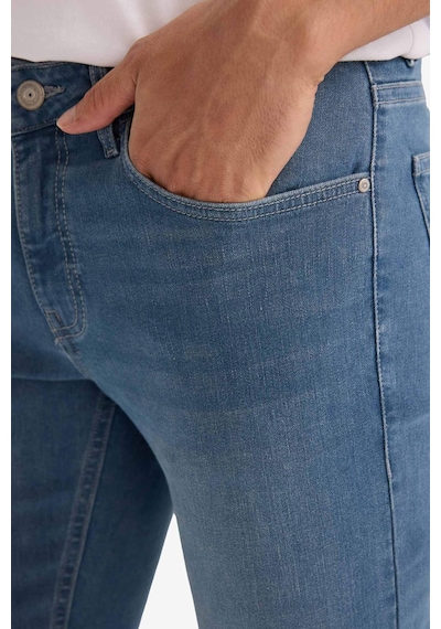 Defacto Carlo Skinny Fit Ekstra Dar Kalıp Normal Bel Ekstra Dar Paça Jean Pantolon A6943ax26spnm84 İndigo-nm84