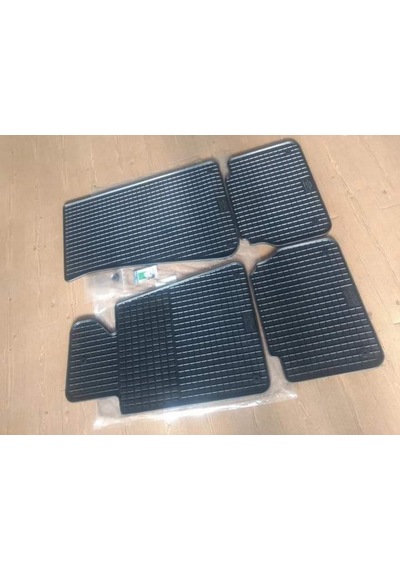 BMW E34 SİYAH KAUÇUK PASPAS TAKIMI ALMAN PETEX