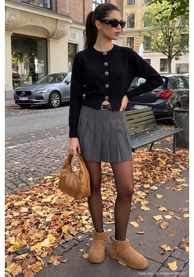 Lela Premium Regular Fit Yuvarlak Yaka Crop Triko Bayan Hırka 680Hi00110 Siyah