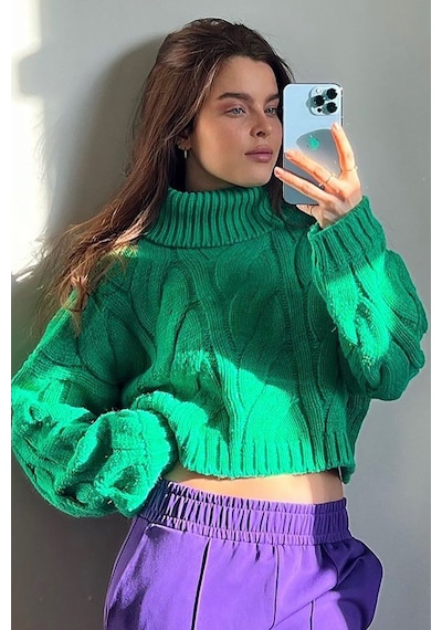 Madmext Mad Girls Yeşil Boğazlı Kazak Mg1325