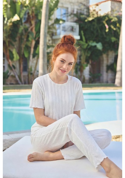 Medinenur Fırfır Detaylı Örme Kısa Kol Pijama Takımı Beyaz