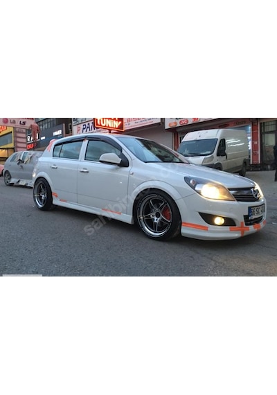 Opel Astra Hb Yan Marşpiyel Takım Fiber Boyasız