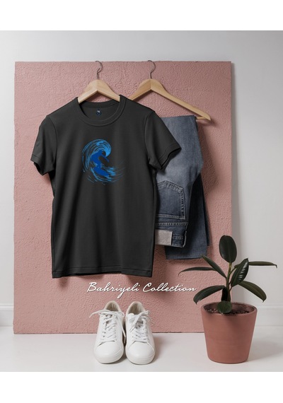 Oversize Blue Surfer İllustration With Wave Tasarımlı Unisex T-shirt Siyah