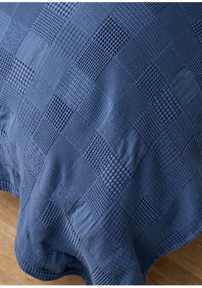 Bella Maison Block Pamuklu Jakarlı Çift Kişilik Yatak Örtüsü Lacivert 240x260 Cm Lacivert