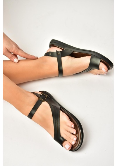 Fox Shoes U390903603 Yeşil Hakiki Deri Kadın Sandalet