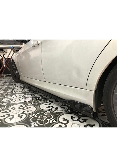 Bmw E90 Marşpiyel Lipi Flaplı Parlak  Siyah