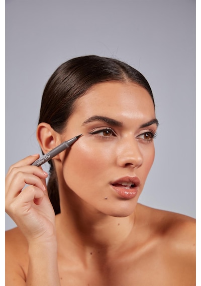 Alix Avien Uzun Süre Kalıcı Suya Dayanıklı Ve Yumuşak Uçlu Siyah Göz Kalemi Inkliner Eyeliner Black