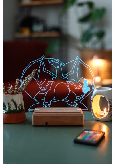 Pokemon - Charizard 16 Renk Anime Gece Lambası