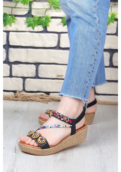 Vojo Daisy Rahat Taban Taş Boncuk Detaylı Kadın Sandalet 267800001858 01 Siyah Siyah