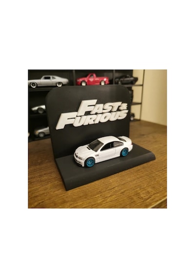 "fast & Furious" Yazılı 1:24 Ölçek Tekli Araç Standı