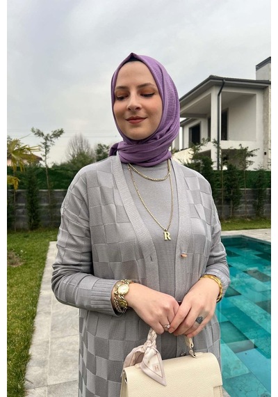 Rabia Şamlı Dama Desenli Gri Triko Hırka Çok Renkli