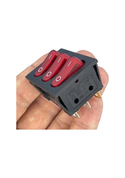 Ic-135 Üçlü Işıklı Anahtar 220v On-off 9p