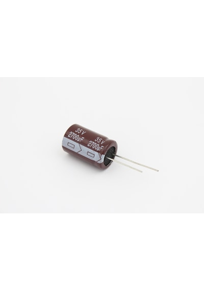 Entegre Devre 2700/35