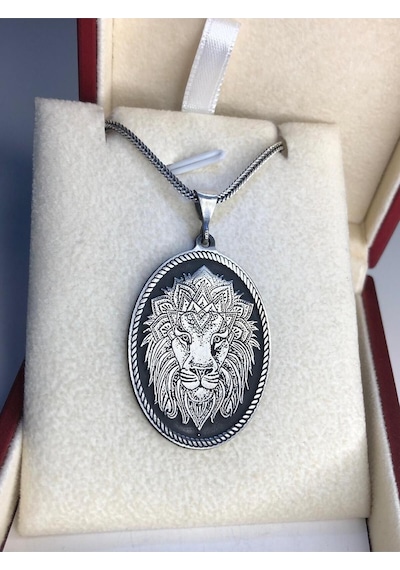Aslan Lion Modeli 925 Ayar Gümüş Işıklı Kutuda Sevgiliye Eşe Babaya Hediye Kolye
