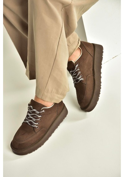 Fox Shoes V602045402 Kahverengi Süet Süet Kalın Tabanlı Günlük Kadın Ayakkabı Kahverengi Fox Shoes V602045402 Kahverengi Süet Süet Kalın Tabanlı Günlük Kadın Ayakkabı Kahverengi