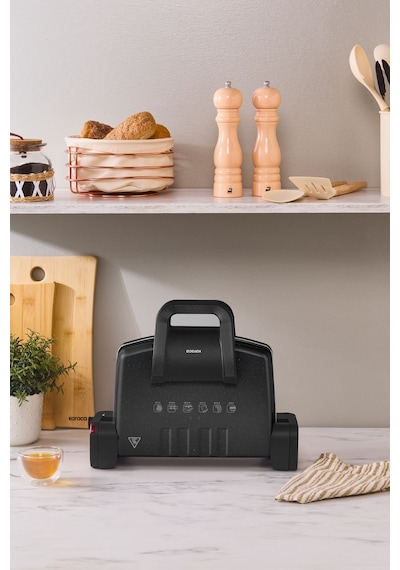 Karaca Future 1800 W Tost Makinesi 4 Dilim