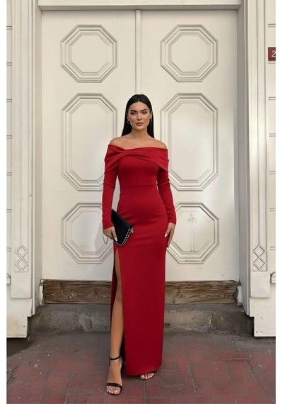 DefyModa Kadın Minimal Esnek Saten Kumaş Carmen Yaka Yırtmaçlı Abiye Elbise Kırmızı